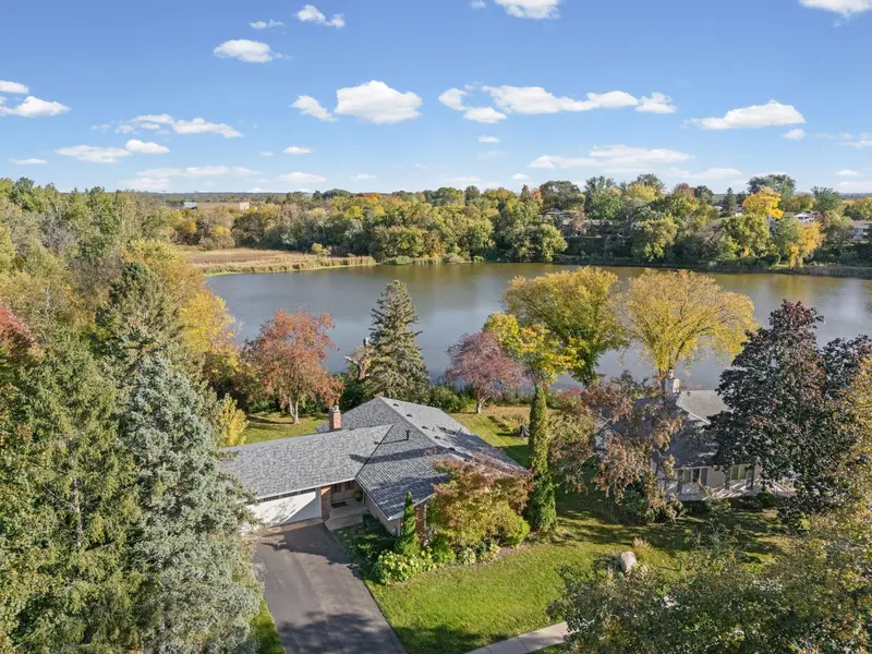10243 Rich RD, Bloomington, MN 55437