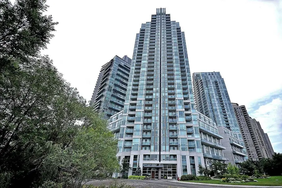 220 Burnhamthorpe RD #2201, Mississauga, ON L5B 4N4