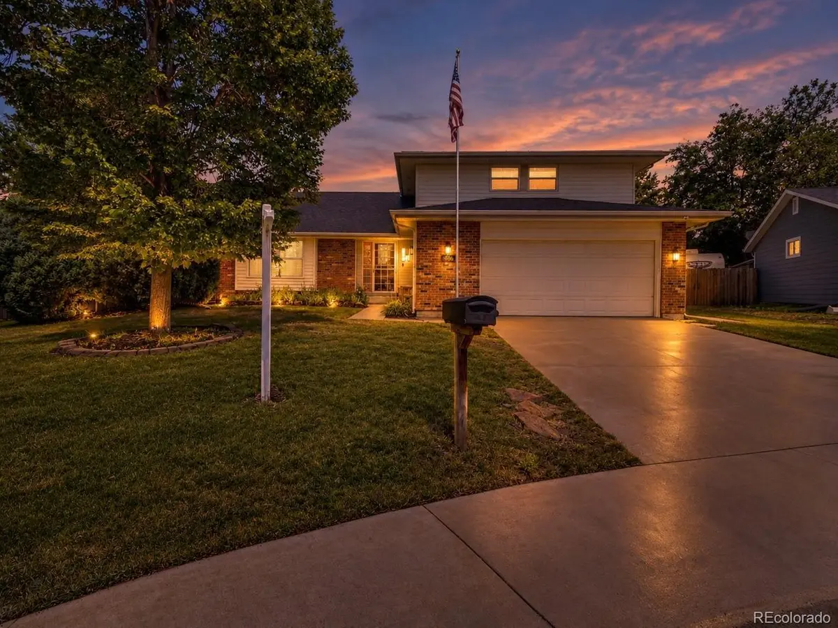 6566 S Ammons, Littleton, CO 80123