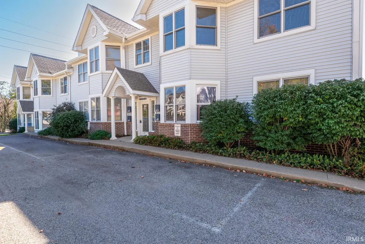 423 S Madison ST, Bloomington, IN 47403