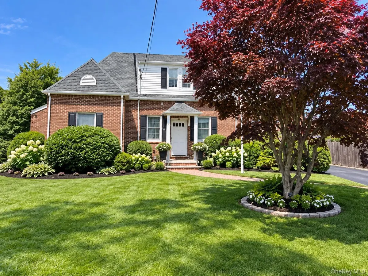 114 George RD, North Bellmore, NY 11710