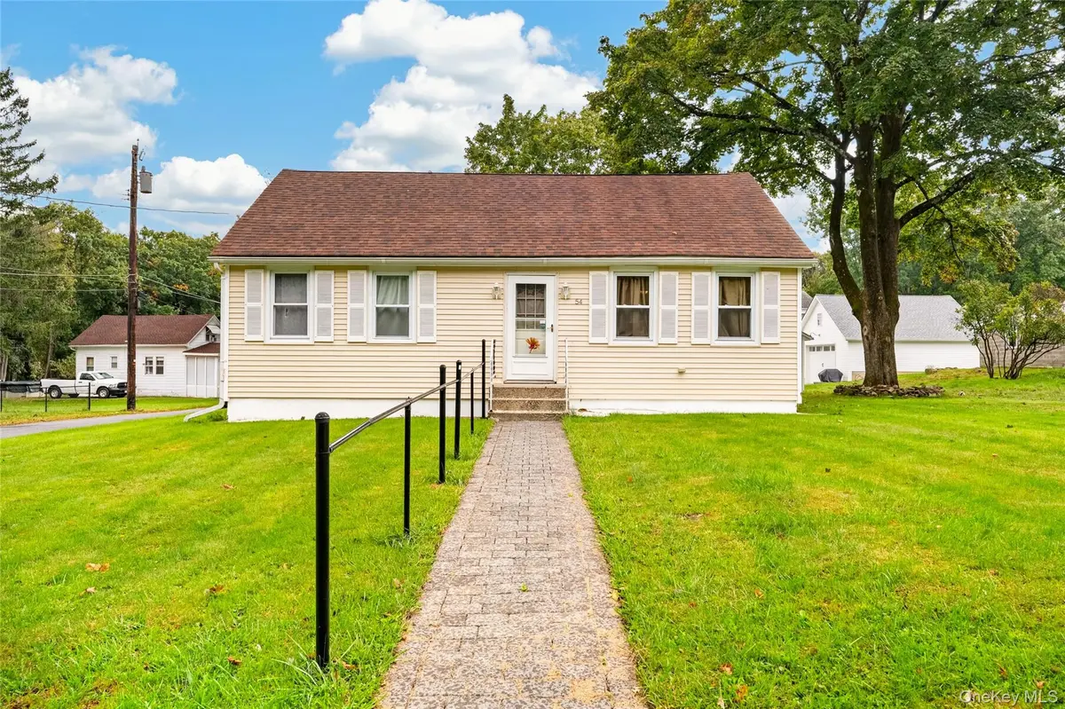 54 Western AVE, Middletown, NY 10940