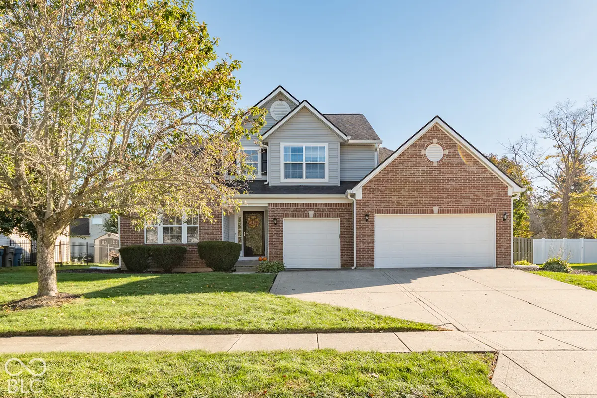 1417 Royal Lake DR, Indianapolis, IN 46228