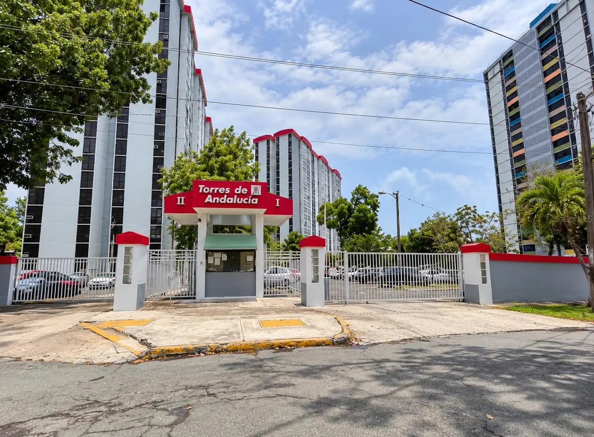 181 KM 1.2 CONDO. TORRES DE ANDALUCIA #709, San Juan, PR 00926