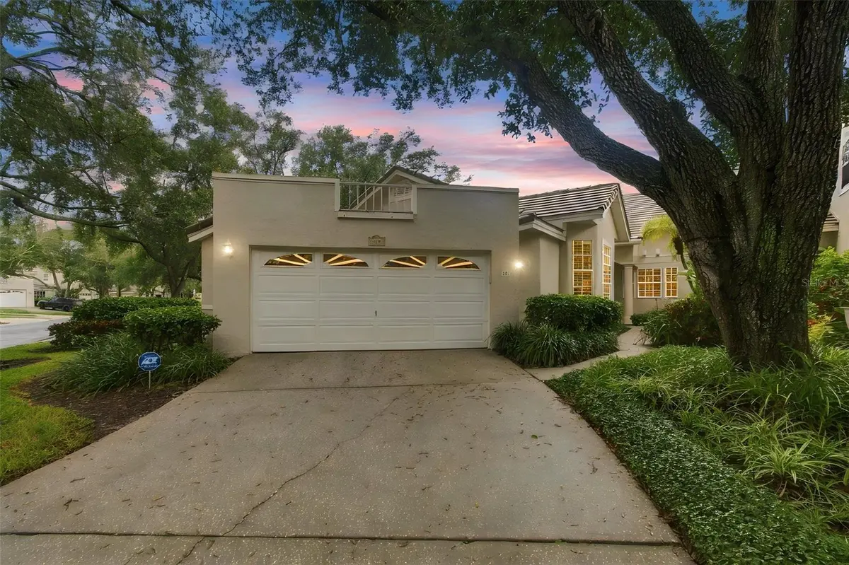 435 DATE PALM CT NE, St Petersburg, FL 33703