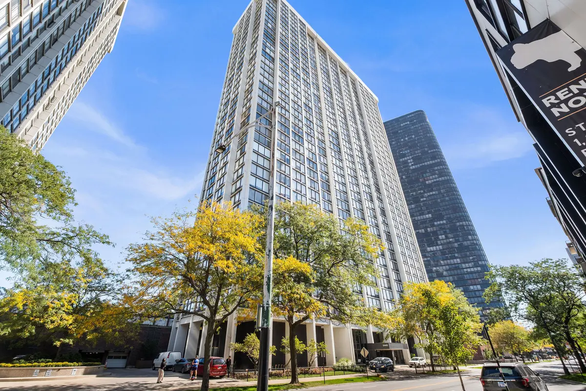 5445 N Sheridan RD #2109, Chicago, IL 60640