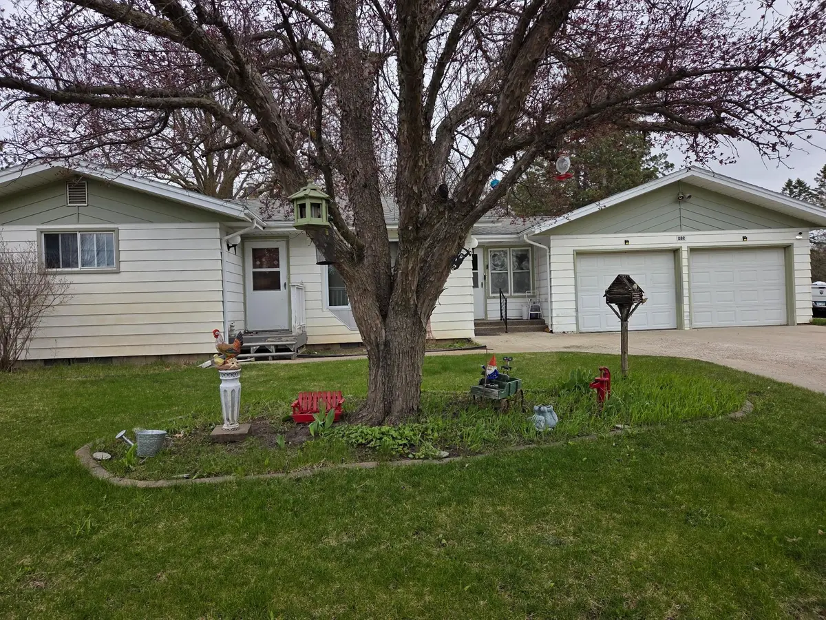 232 Nowell ST W, New York Mills, MN 56567