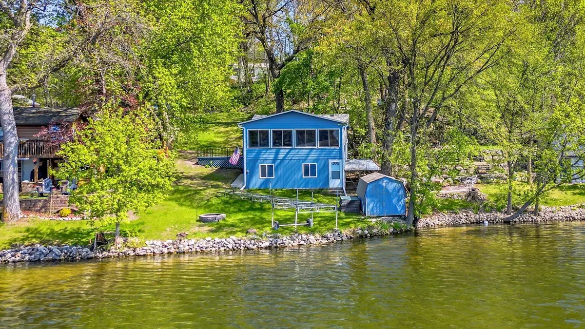 16266 109th ST NW, South Haven, MN 55382