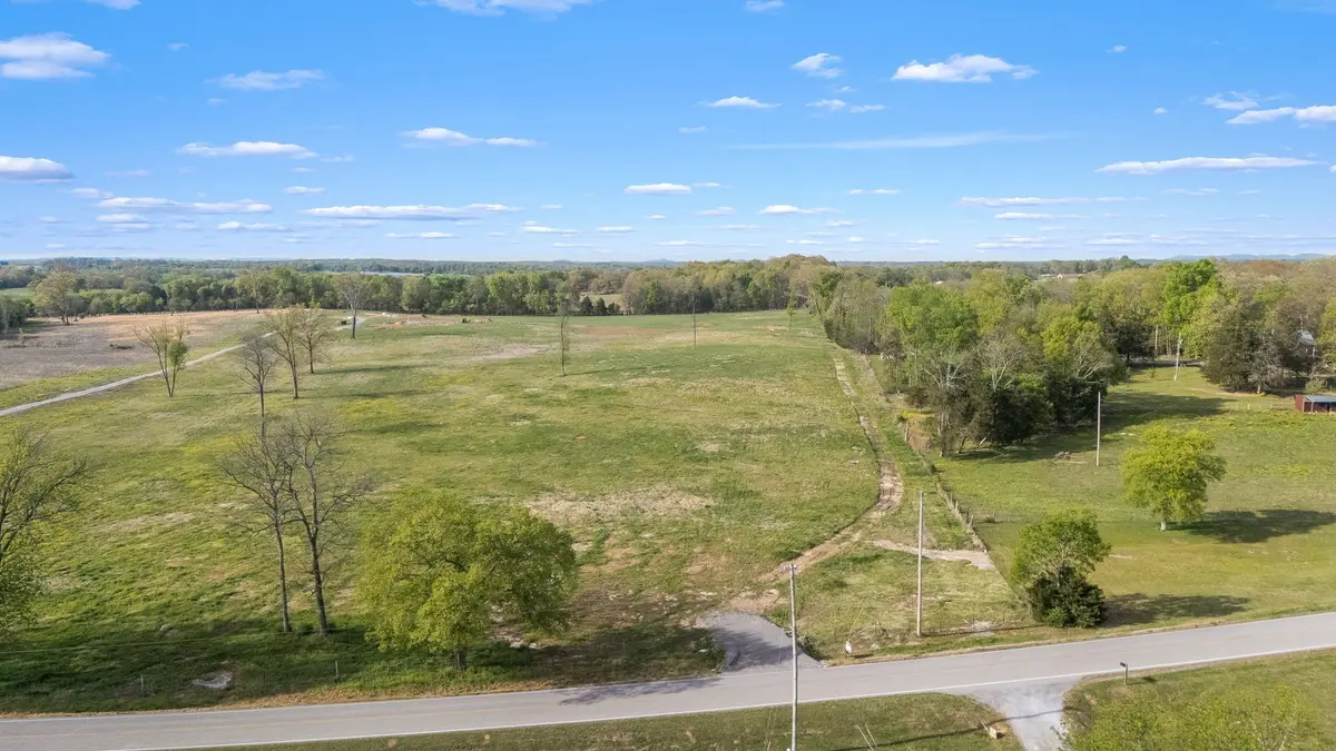 0 Dixon Rd, Shelbyville, TN 37160