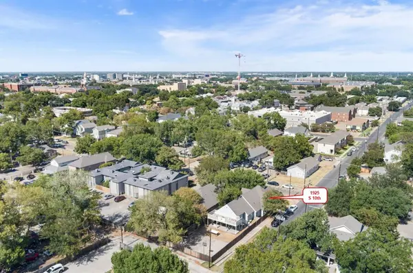 1925 S 10th Street, Waco, TX 76706