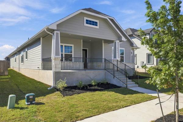 204 Ashby DR, Hutto, TX 78634