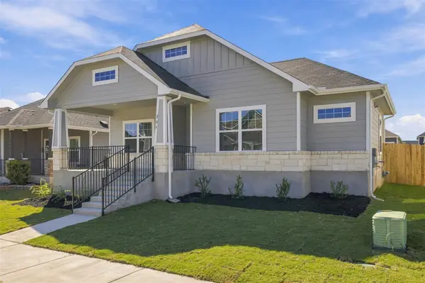 204 Ashby DR, Hutto, TX 78634