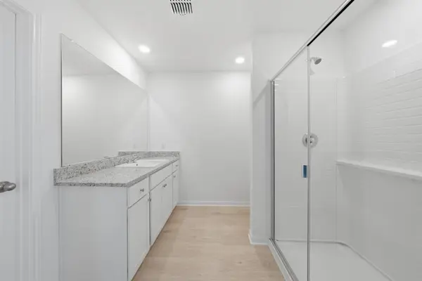 213 W Luna Blue LN, Jarrell, TX 76537