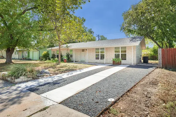 2001 Ohlen RD, Austin, TX 78757