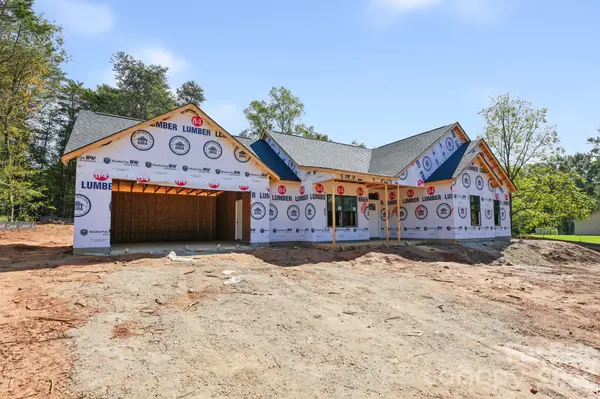 4062 Fairview DR, Maiden, NC 28650