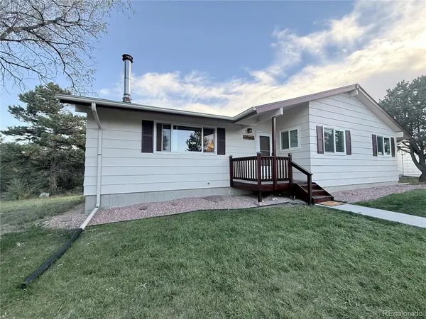 1845 Buttercup, Elizabeth, CO 80107