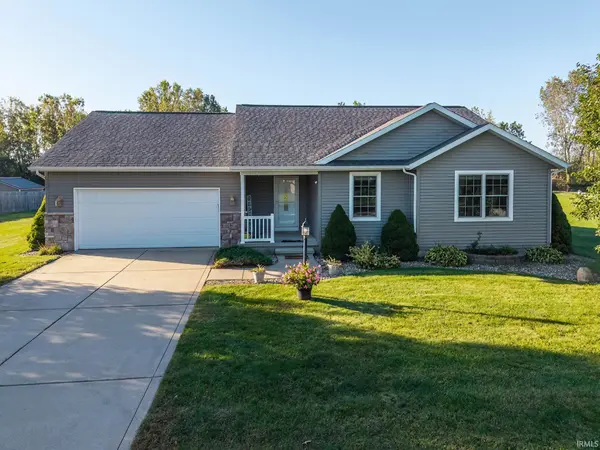 18190 Scarborough LN, Goshen, IN 46528