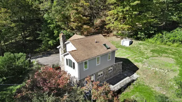 3811 Wood ST, Jefferson Valley, NY 10535
