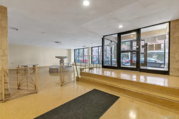 99-05 59Ave #6B, Corona, NY 11368