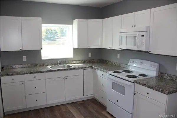 3144 Route 9W #3, New Windsor, NY 12553