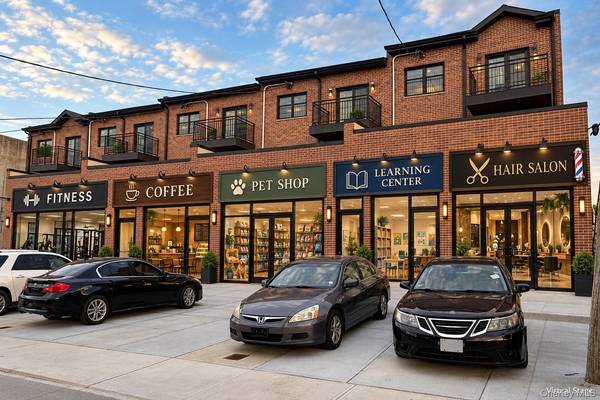150-20 12th RD, Whitestone, NY 11357