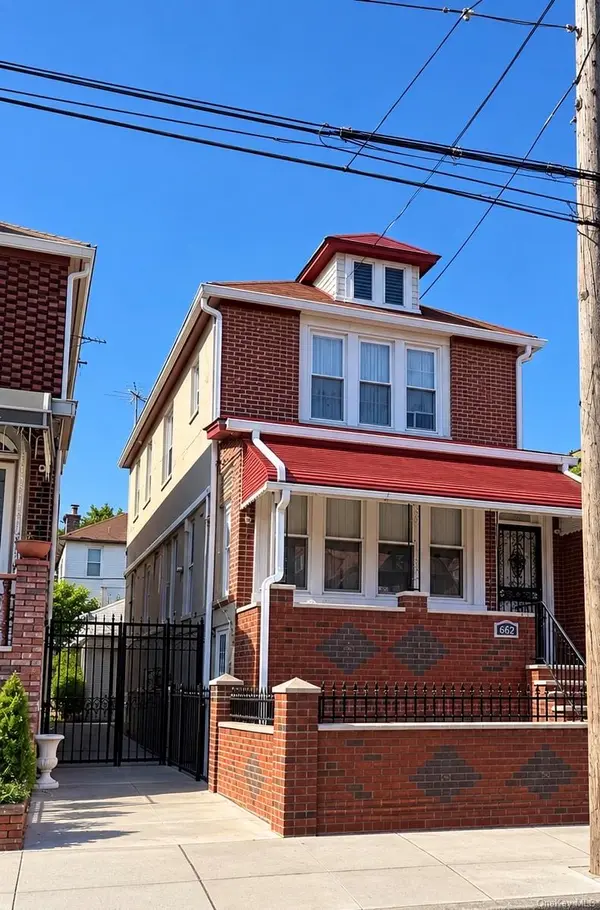 662 E 52nd ST, Brooklyn, NY 11203