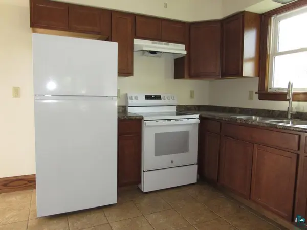 3520 N 21st St, Superior, WI 54880