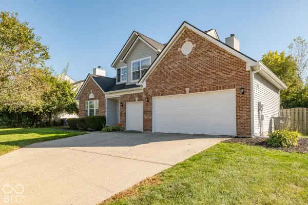 1417 Royal Lake DR, Indianapolis, IN 46228