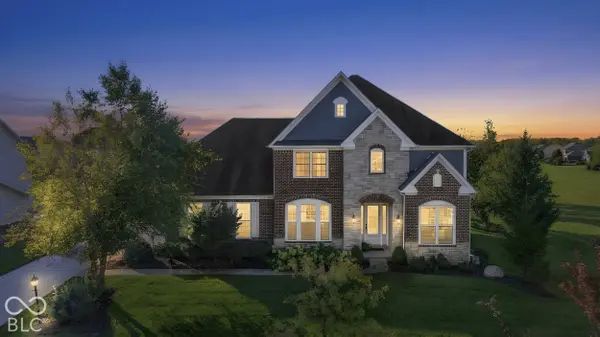 14749 Edgebrook DR, Fishers, IN 46040