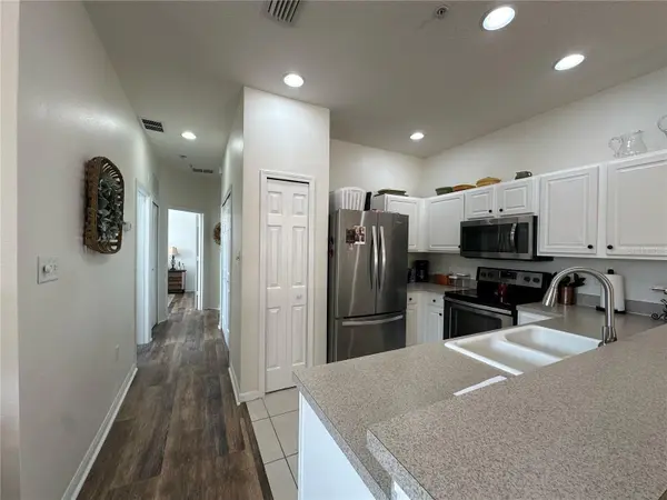 3815 PARKRIDGE CIR #2-203, Sarasota, FL 34243