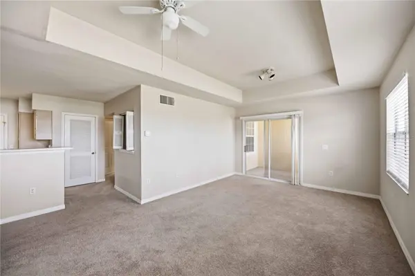 1195 VILLAGIO CIR #206, Sarasota, FL 34237