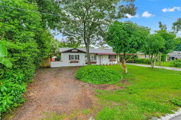 3607 S CRYSTAL LAKE DR, Orlando, FL 32806