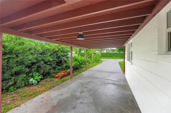 3607 S CRYSTAL LAKE DR, Orlando, FL 32806