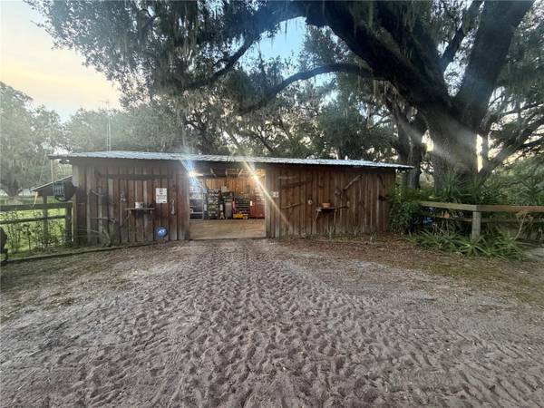 2531 CR 546A, Bushnell, FL 33513