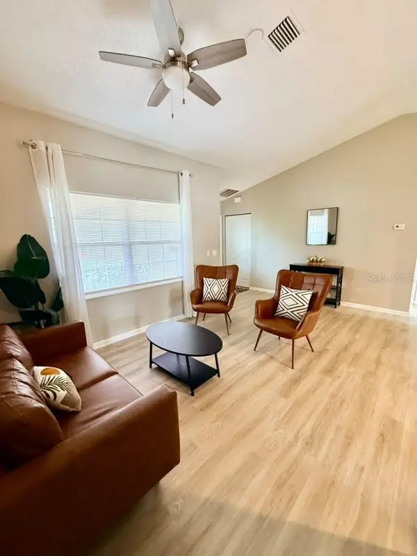29 FERBER LN, Palm Coast, FL 32137