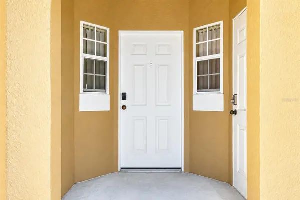8516 CRYSTAL COVE LOOP, Kissimmee, FL 34747