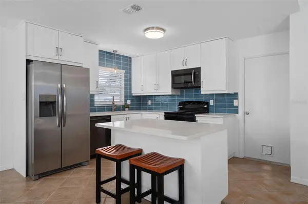 9932 EARLSTON ST, Orlando, FL 32817