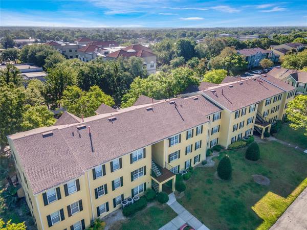2071 DIXIE BELLE DR #2071M, Orlando, FL 32812