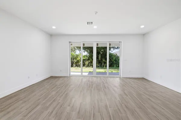 136 LOMAS RD, Rotonda West, FL 33947