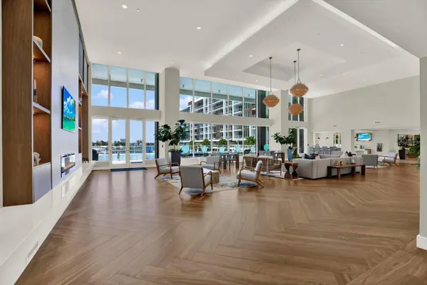 900 N OSCEOLA AVENUE AVE #401, Clearwater, FL 33755