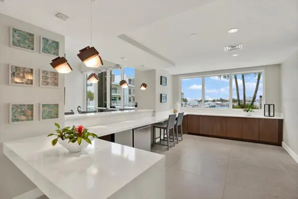 900 N OSCEOLA AVENUE AVE #401, Clearwater, FL 33755