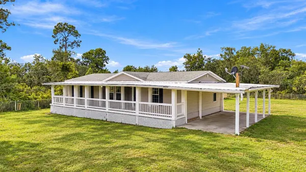 3311 N HORSESHOE DR, Avon Park, FL 33825