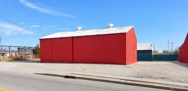 1800 & 1850 Old St James RD, Rolla, MO 65401