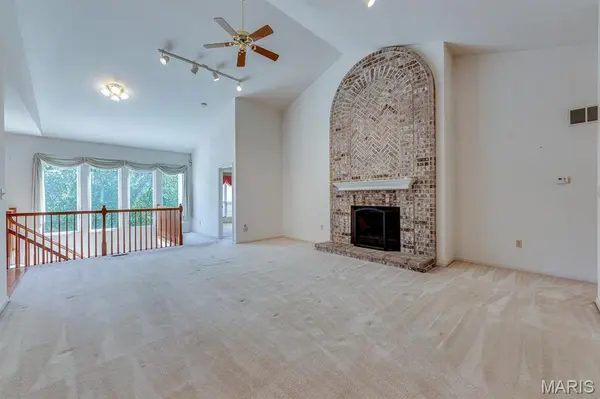 22 Gulf Shores DR, O'fallon, MO 63368