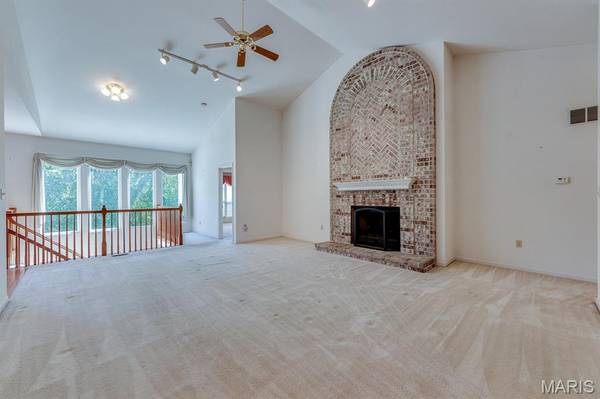 22 Gulf Shores DR, O'fallon, MO 63368
