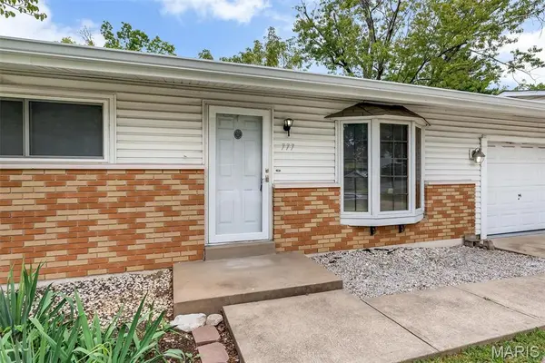 777 Southshire DR, St Louis, MO 63125