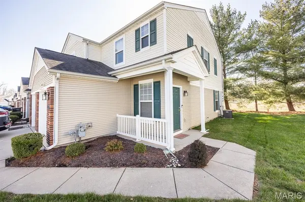 2058 Celebration Park CIR, Belleville, IL 62220