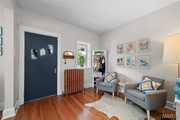 545 Marshall AVE, St Louis, MO 63119