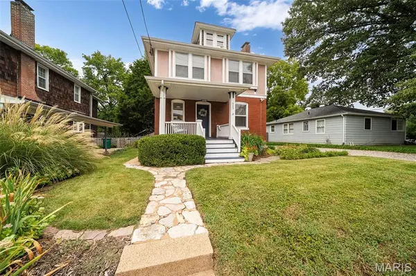 545 Marshall AVE, St Louis, MO 63119