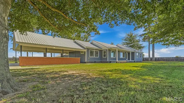1702 County Road 634, Cardwell, MO 63829